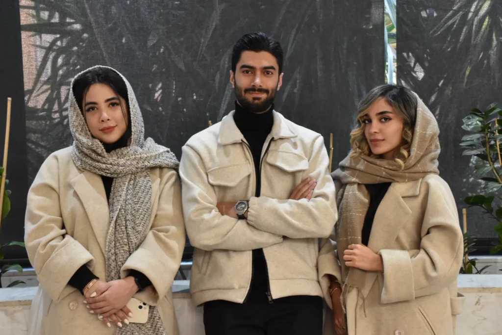 مهدی شاهی، نادیا مختاری، غزل عابدی، ایکام اونرز